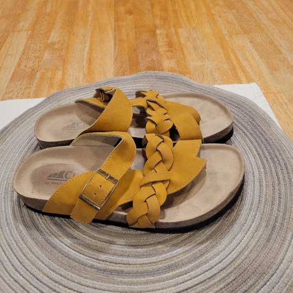 🟡EUC~ CLIFFS WHITE MOUNTAIN SANDAL - Picture 2 of 6